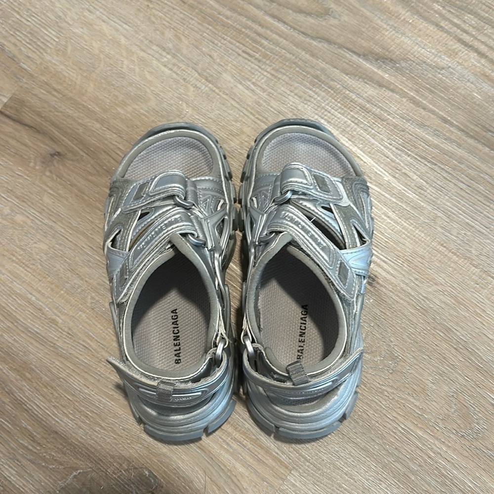Balenciaga sandel Eur 28 Uk 10 USA 11 kids